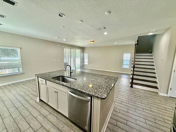 5th image of 2153 Eagle Talon Cir