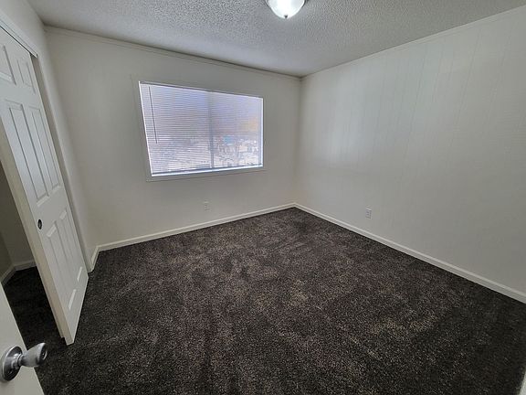 4th image of 2300 N Carson St #Car2300-011