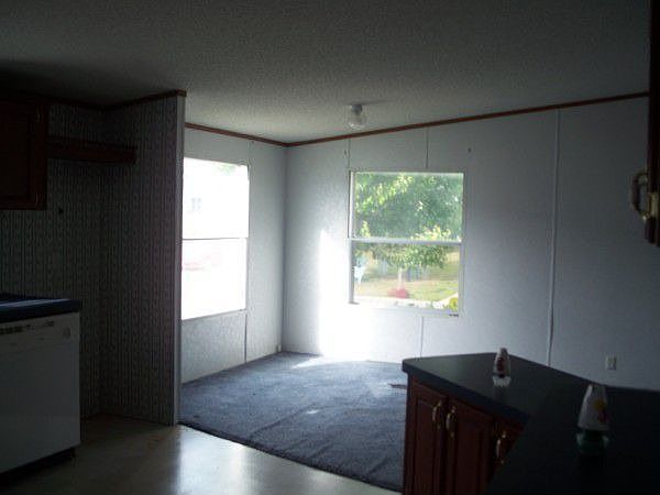 2nd image of 138 Rockdale St