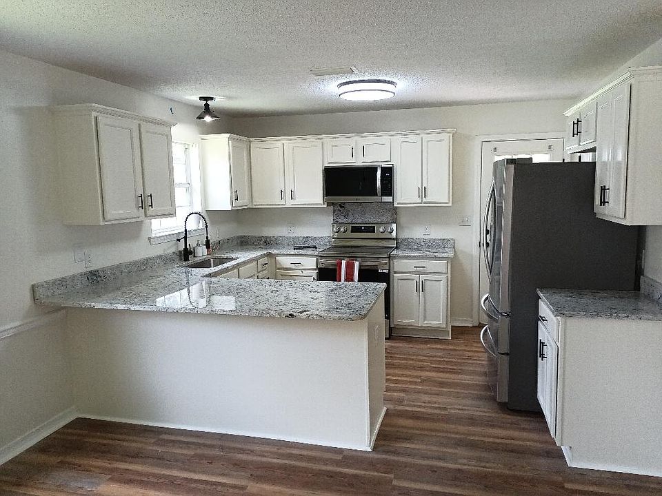 2nd image of 8408 Oak Pointe Ct #A