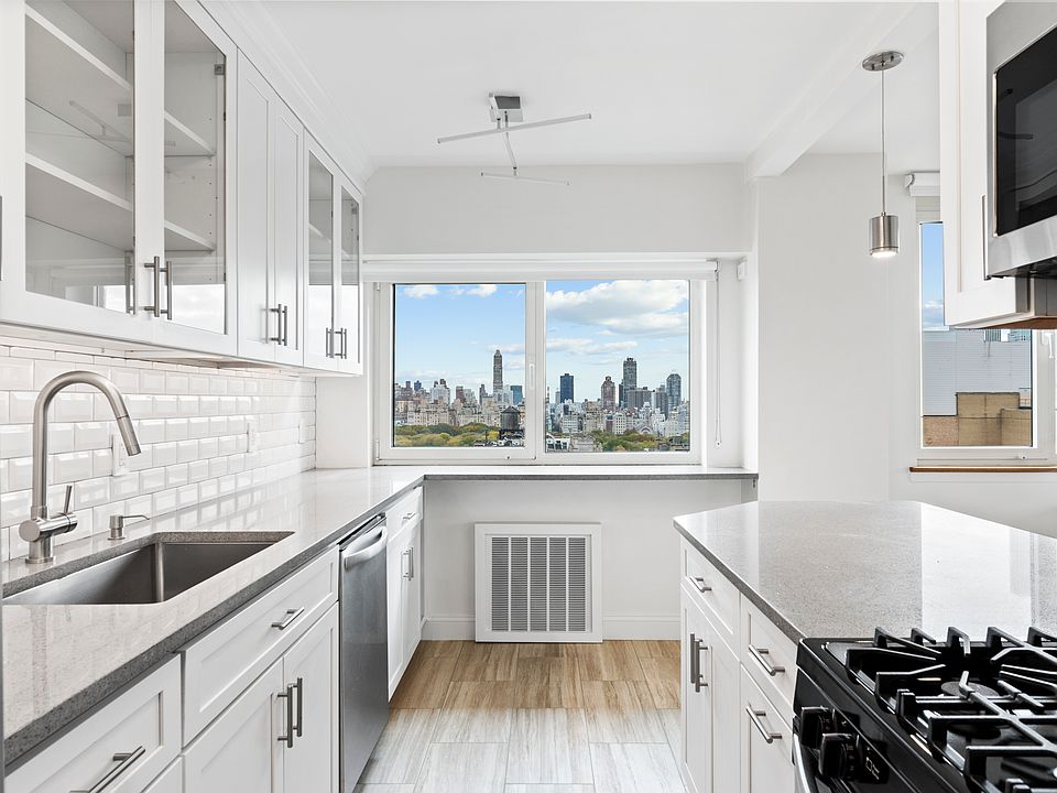 1st image of 45 W 67th St APT 23B