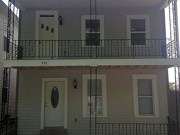 4th image of 532 Forest Ave APT 1