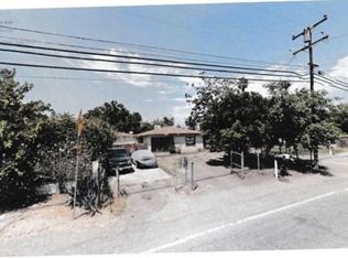15576 Ceres Ave, Fontana, CA 92335