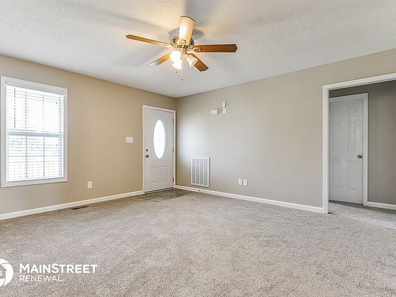 2nd image of 205 Wildwood Ln