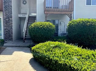 2500 Light Rd APT 202, Oswego, IL 60543