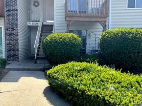 2500 Light Rd, Oswego, IL