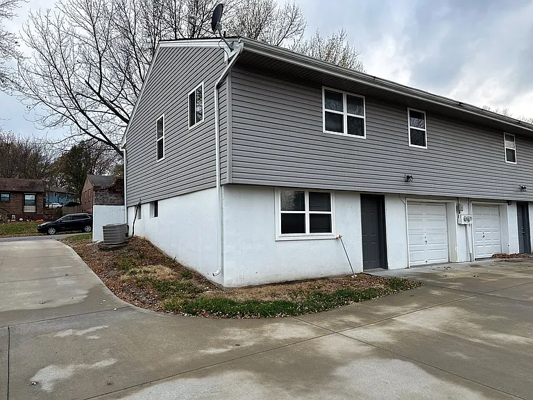 Kingsridge East Apartments — Photo 22