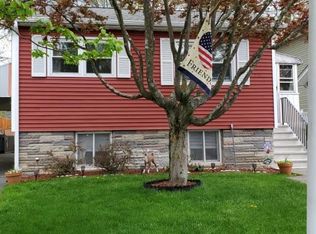 205 Windsor Ave, Hopatcong, NJ 07843