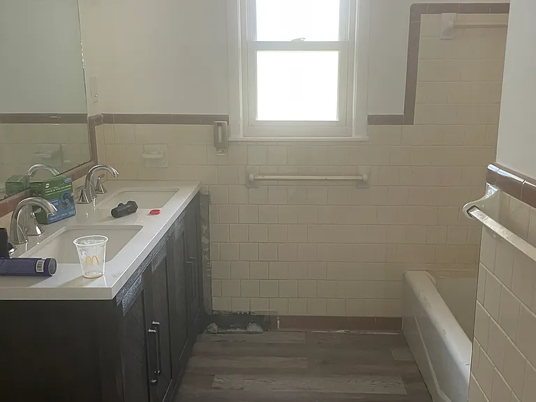 129 Lorraine Dr — Photo 11