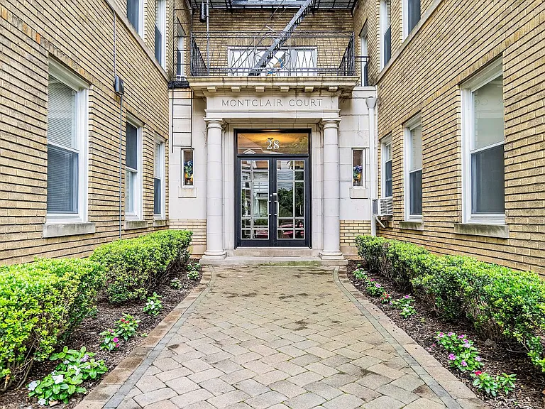 28 Gates Apartments — Photo 14