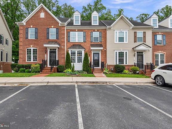 4th image of 11681 Emerald Green Dr