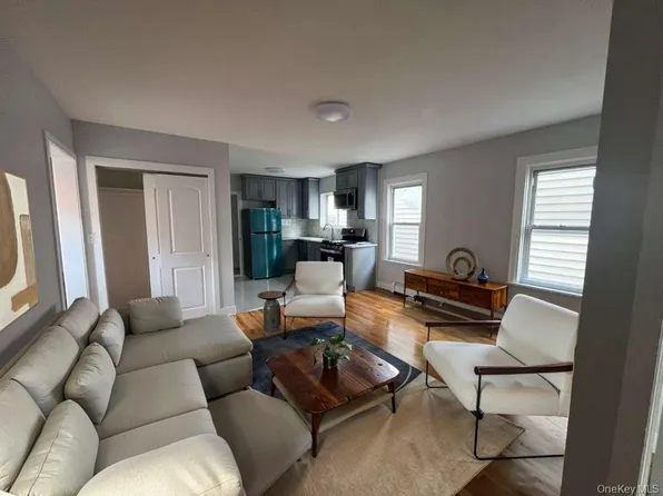 78-32 87th Avenue image 5 of 15