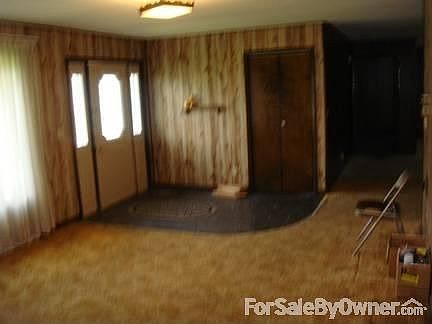 2nd image of 307 W South St