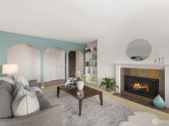 5th image of 11630 100th Avenue NE #B319