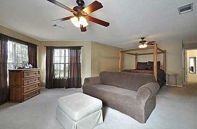 3rd image of 2208 Georgian Dr