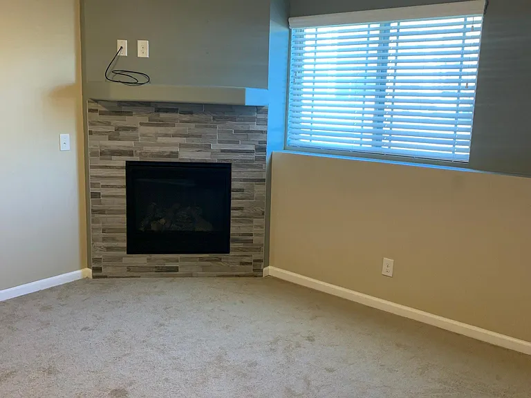 9037 Potter St — Photo 16