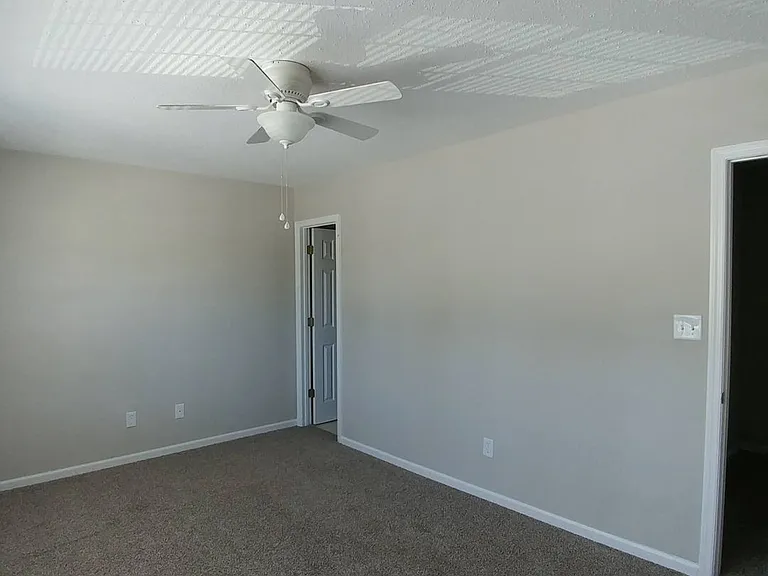 87 Century Ct — Photo 14