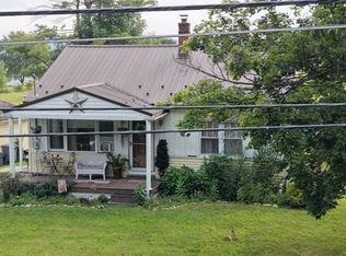 99 Water St, Loganton, PA 17747