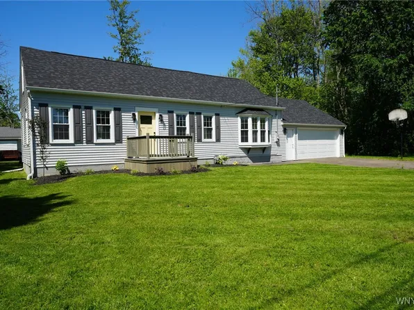 264 Garfield Ave, Angola, NY 14006