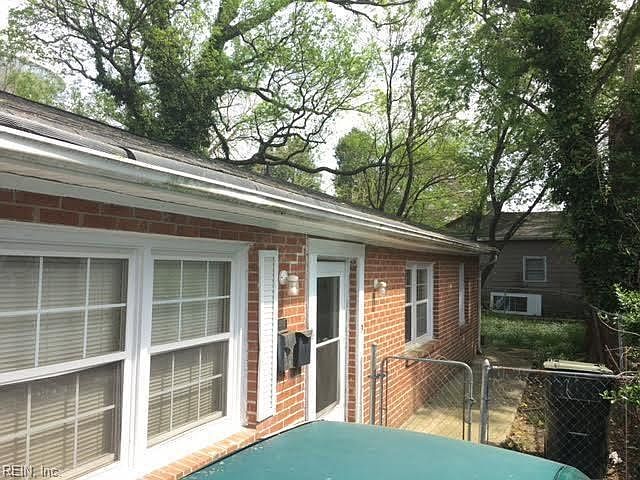 1st image of 9326 Marlow Ave #B