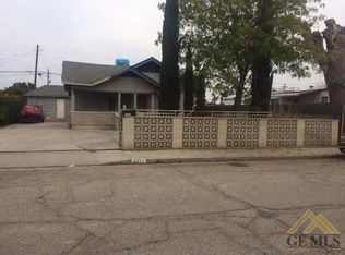 9811 Columbine Ave, Lamont, CA 93241