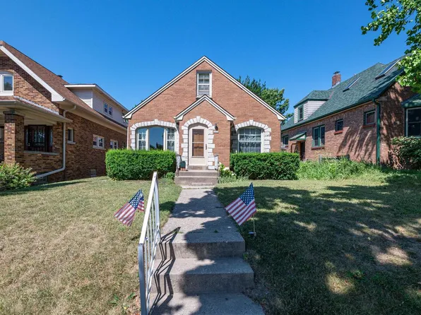 3657 S 14th STREET, Milwaukee, WI 53221