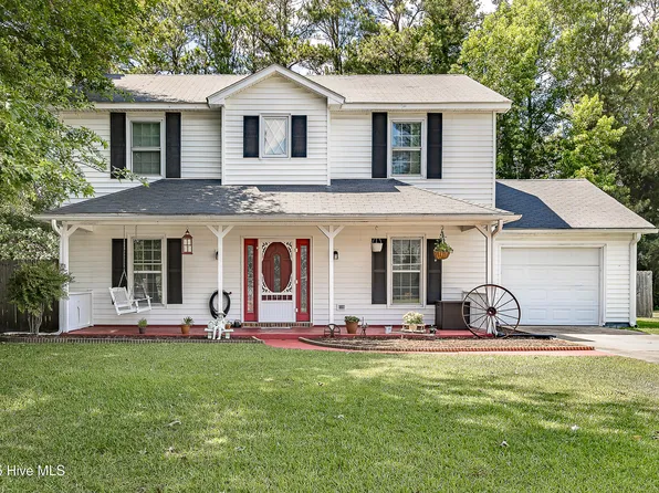2417 Saddleridge Drive, Midway Park, NC 28544