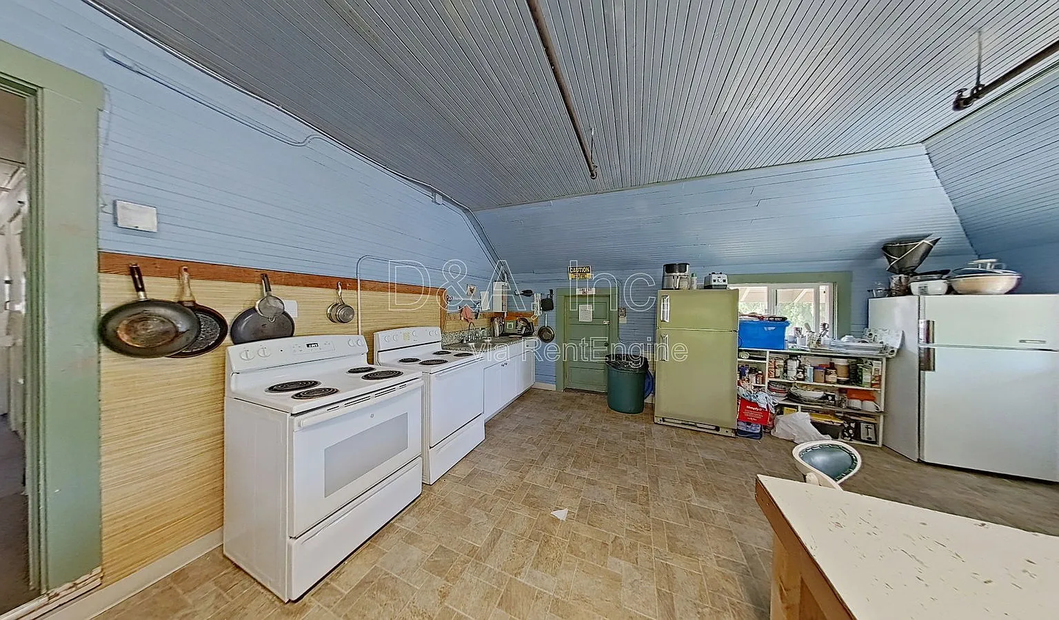 1 bed, 1.0 bath, 140 sqft, $525 — Photo 4