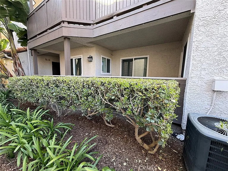 54 Corniche Dr #D — Photo 26