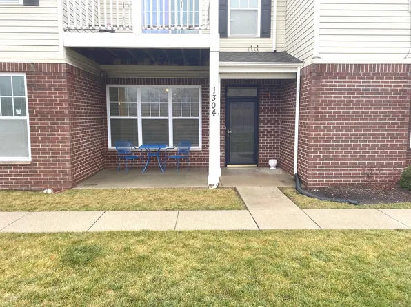 1304 Echelon Cir Unit 1304, Matteson, IL 60443