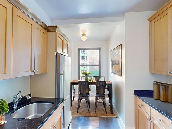 2nd image of 210 E 68th St APT 10A