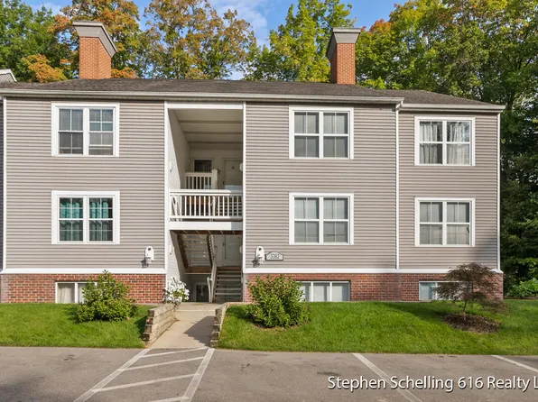 3382 Pine Meadow Dr SE APT 102, Kentwood, MI 49512