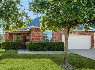 1721 Cliffrose Ln, Lewisville, TX 75067