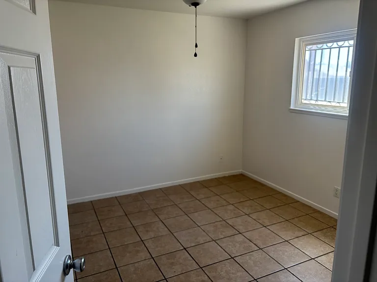 5631 Winchester Ct — Photo 14