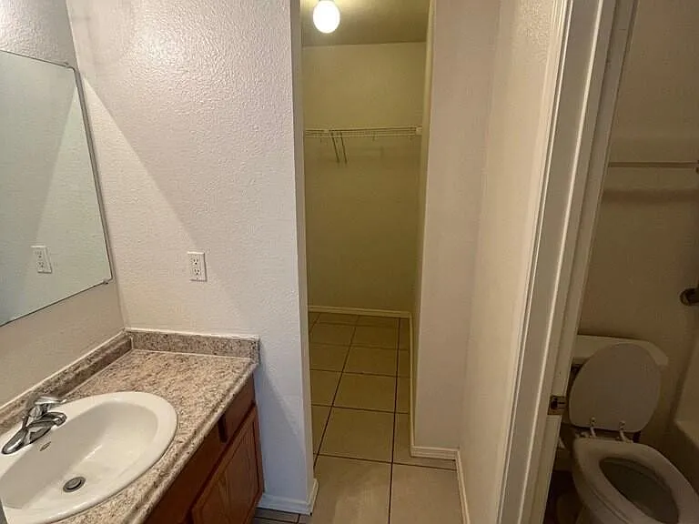 1210 Chaparral St — Photo 14