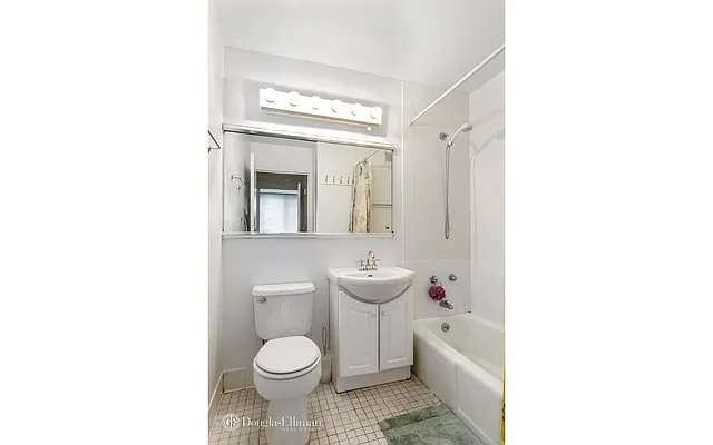 Rented by Douglas Elliman | media 3