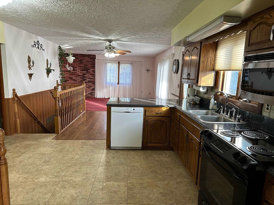 11420 S Hilltop Rd, Doniphan, NE 68832 Zillow