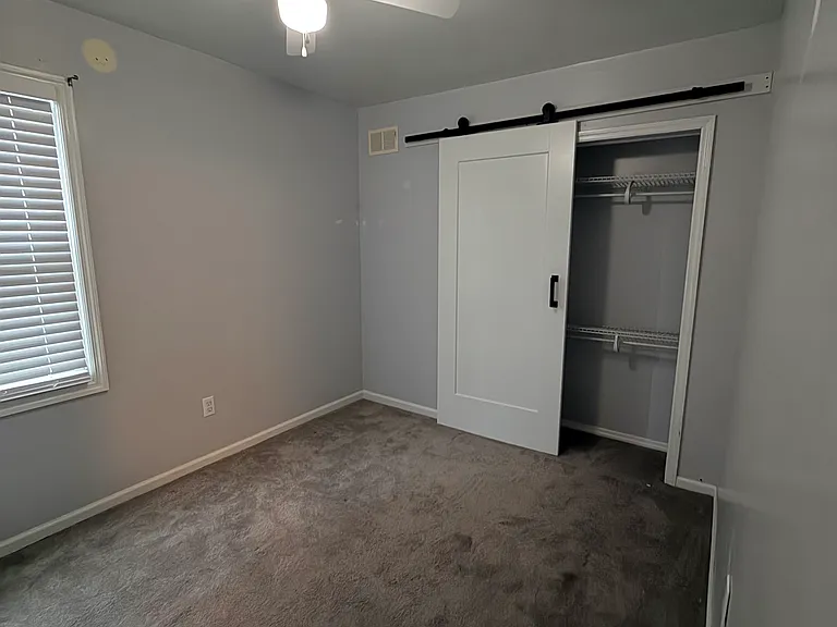 423 Woodland St — Photo 8