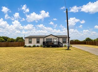 142 Gary Ct, Decatur, TX 76234
