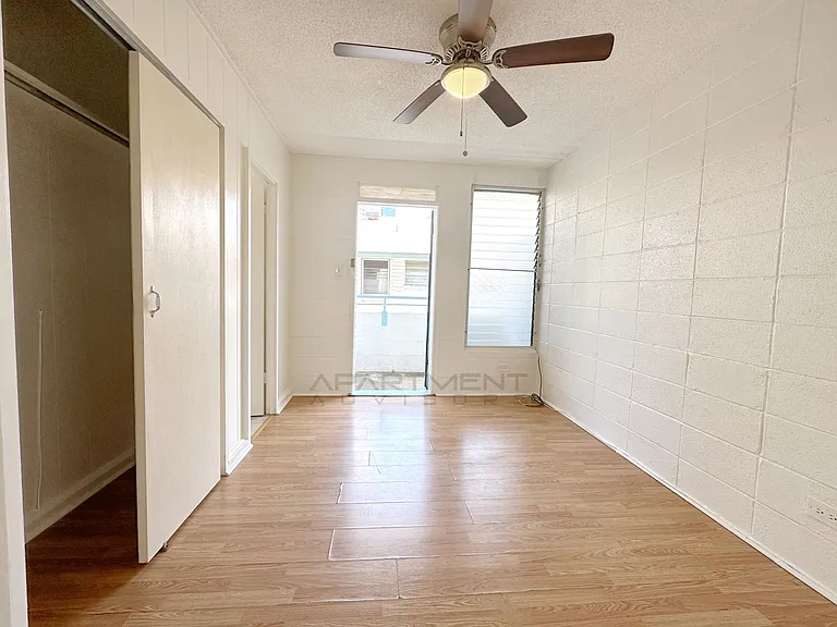 733 Pensacola St — Photo 6