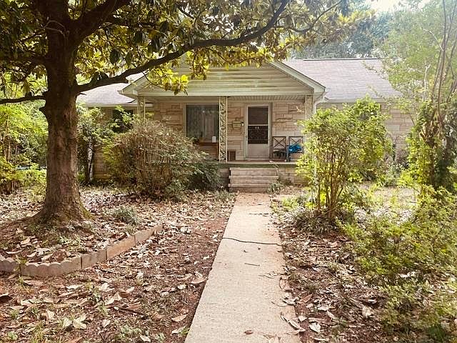 1st image of 308 Hillcrest Cir
