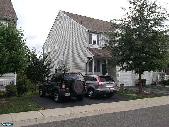 3rd image of 506 Onward Ave
