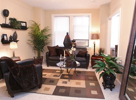 3rd image of 2373 E 70th St APT 308