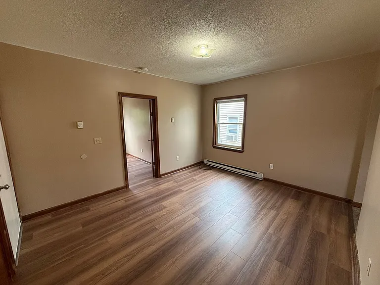 14-18 Quebec Street — Photo 7
