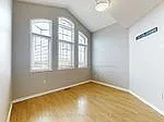 3285 Apricot St #UPPER — Photo 26