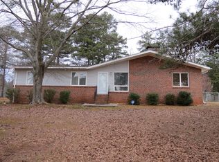 1804 Goddard Ave, Seneca, SC 29678