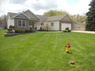 5548 Baycrest St SW, Canton, OH 44706