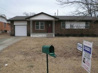 2327 NW 43rd St, Lawton, OK 73505