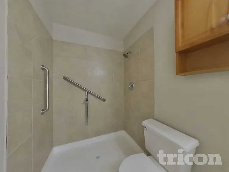 4318 Sunridge Dr — Photo 10