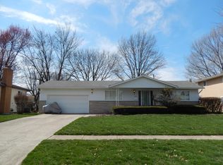 5521 Redwood Rd, Columbus, OH 43229